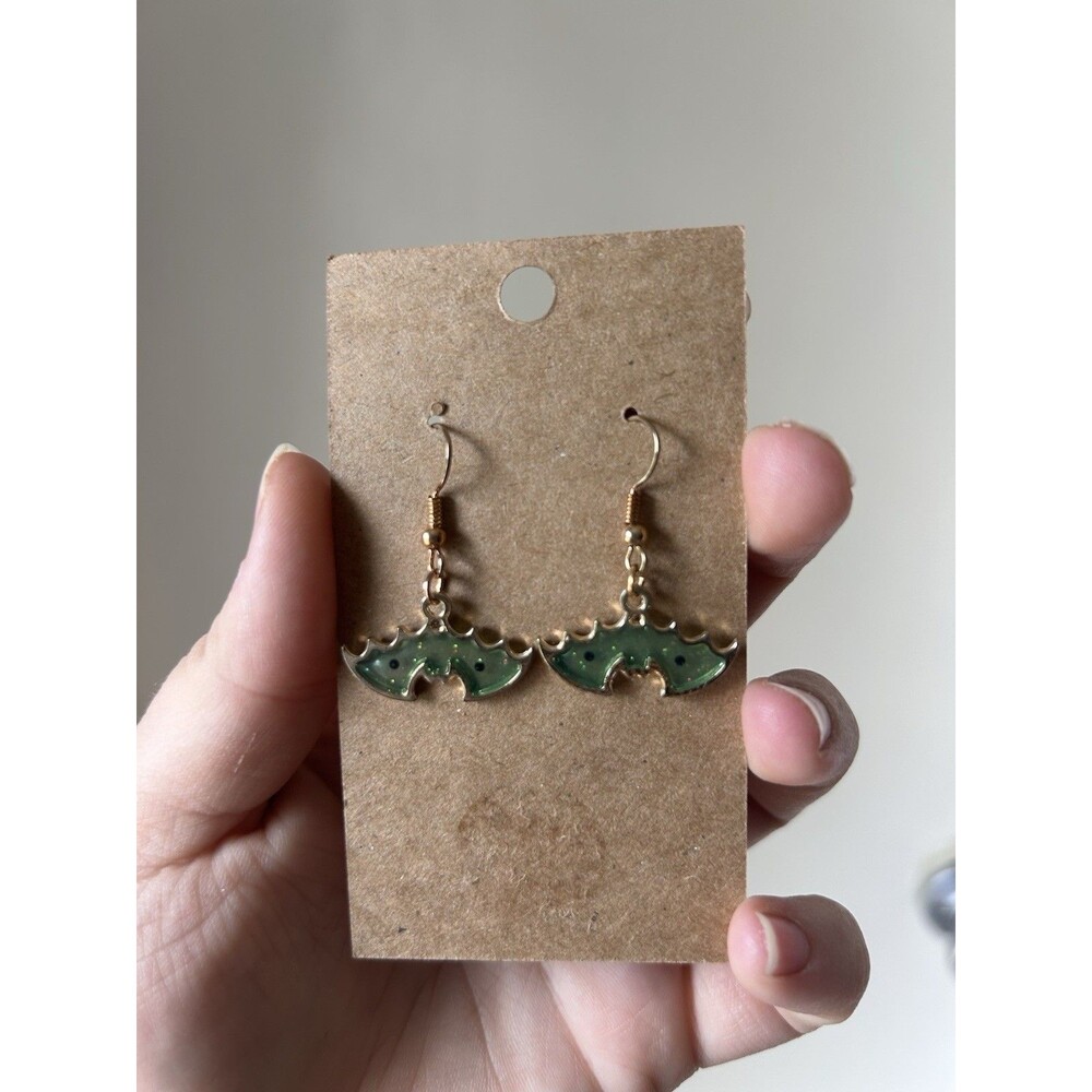 Alloy Hanging Bat Earrings Punk Goth Alternative Emo Halloween Spooky